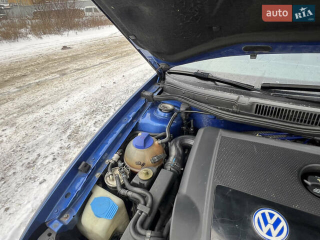 Синий Фольксваген Гольф, объемом двигателя 1.9 л и пробегом 322 тыс. км за 4499 $, фото 32 на Automoto.ua