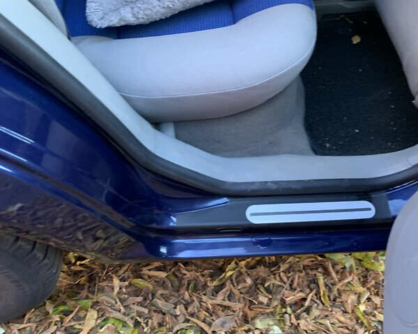 Фольксваген Гольф 2000 в Хмельницком на Automoto.ua Синий Фольксваген Гольф, объемом двигателя 1.6 л и пробегом 100 тыс. км за 5500 $, фото 25 на Automoto.ua