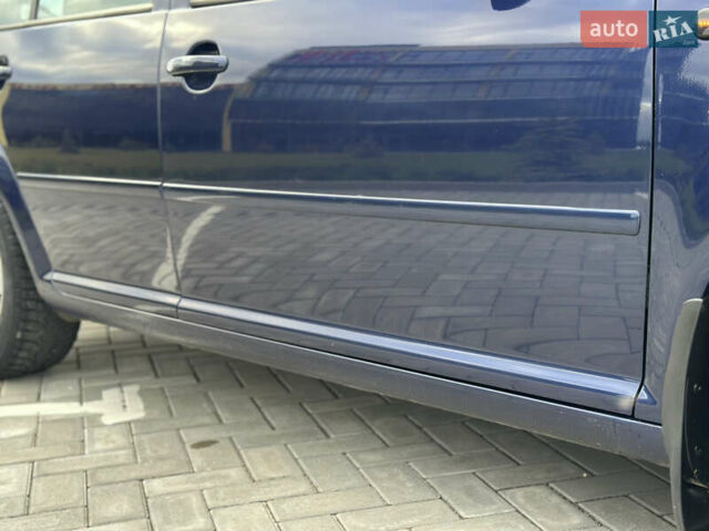 Фольксваген Гольф 2000 в Черновцах на Automoto.ua Синий Фольксваген Гольф, объемом двигателя 1.6 л и пробегом 266 тыс. км за 4850 $, фото 16 на Automoto.ua