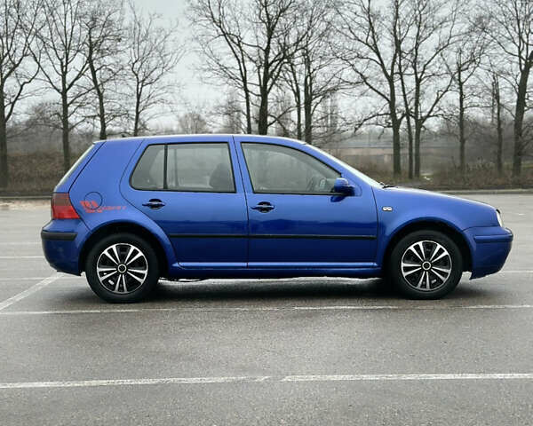 Синий Фольксваген Гольф, объемом двигателя 1.9 л и пробегом 215 тыс. км за 3700 $, фото 7 на Automoto.ua