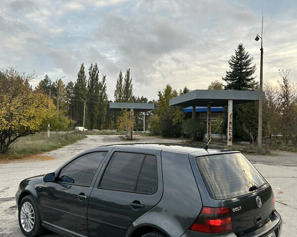Фольксваген Гольф 2000 в Вараш (Кузнецовск) на Automoto.ua Синий Фольксваген Гольф, объемом двигателя 1.9 л и пробегом 326 тыс. км за 4800 $, фото 3 на Automoto.ua