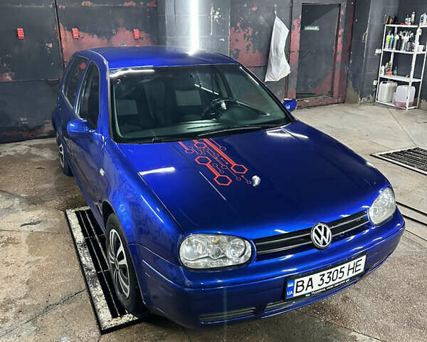 Синий Фольксваген Гольф, объемом двигателя 1.9 л и пробегом 215 тыс. км за 3700 $, фото 2 на Automoto.ua