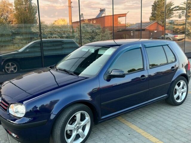 Синий Фольксваген Гольф, объемом двигателя 1.6 л и пробегом 3 тыс. км за 4600 $, фото 1 на Automoto.ua