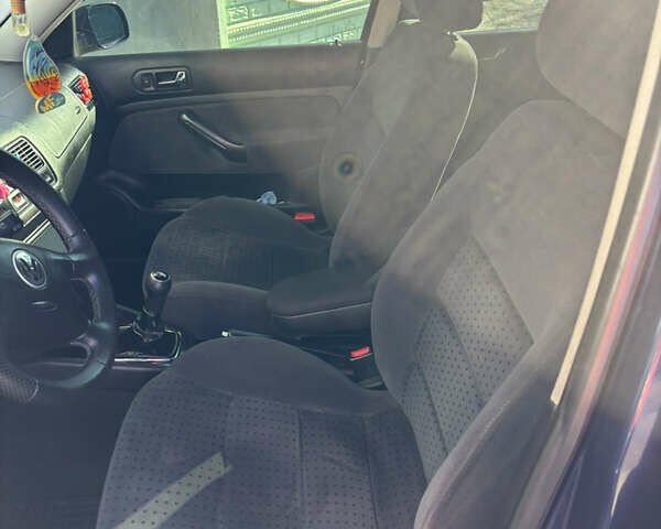 Синий Фольксваген Гольф, объемом двигателя 1.4 л и пробегом 206 тыс. км за 4600 $, фото 13 на Automoto.ua