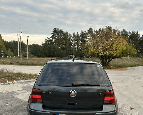 Фольксваген Гольф 2000 в Вараш (Кузнецовск) на Automoto.ua Синий Фольксваген Гольф, объемом двигателя 1.9 л и пробегом 326 тыс. км за 4800 $, фото 4 на Automoto.ua