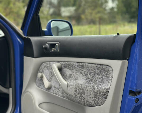 Фольксваген Гольф 2000 в Ивано-Франковске на Automoto.ua Синий Фольксваген Гольф, объемом двигателя 1.39 л и пробегом 256 тыс. км за 4150 $, фото 25 на Automoto.ua