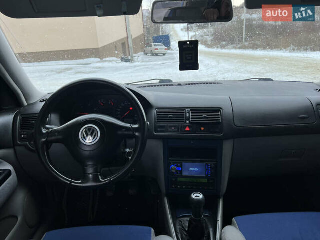 Синий Фольксваген Гольф, объемом двигателя 1.9 л и пробегом 322 тыс. км за 4499 $, фото 46 на Automoto.ua