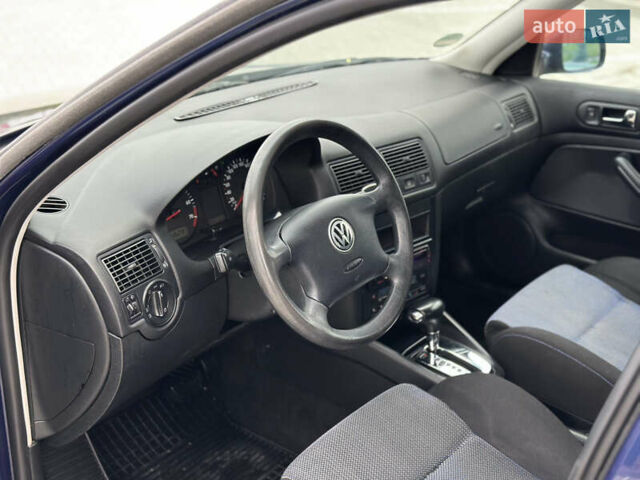 Фольксваген Гольф 2000 в Черновцах на Automoto.ua Синий Фольксваген Гольф, объемом двигателя 1.6 л и пробегом 266 тыс. км за 4850 $, фото 21 на Automoto.ua