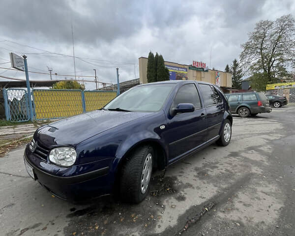 Синий Фольксваген Гольф, объемом двигателя 1.4 л и пробегом 320 тыс. км за 3600 $, фото 1 на Automoto.ua