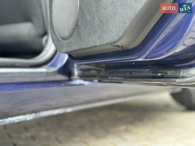 Синий Фольксваген Гольф, объемом двигателя 1.6 л и пробегом 248 тыс. км за 3599 $, фото 27 на Automoto.ua