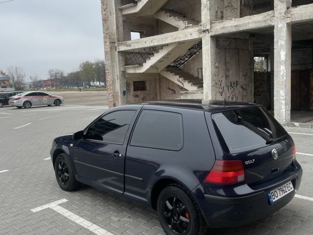 Синий Фольксваген Гольф, объемом двигателя 1.4 л и пробегом 270 тыс. км за 4000 $, фото 11 на Automoto.ua
