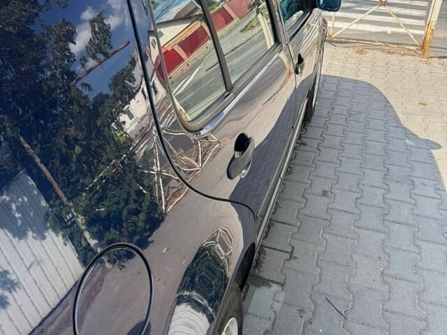 Синій Фольксваген Гольф, об'ємом двигуна 1.39 л та пробігом 149 тис. км за 4100 $, фото 4 на Automoto.ua