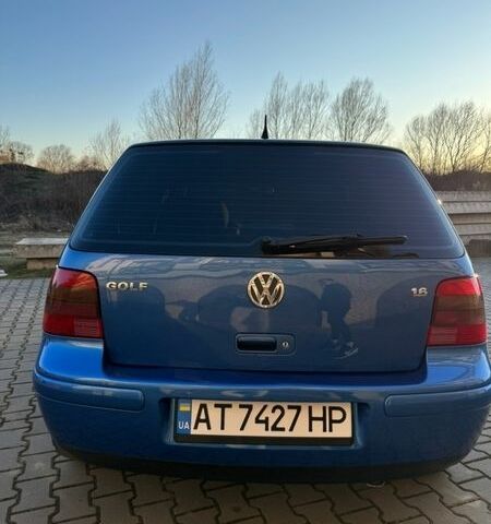 Синий Фольксваген Гольф, объемом двигателя 1.6 л и пробегом 175 тыс. км за 4300 $, фото 5 на Automoto.ua