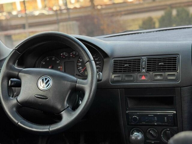 Синій Фольксваген Гольф, об'ємом двигуна 1.4 л та пробігом 218 тис. км за 4450 $, фото 13 на Automoto.ua