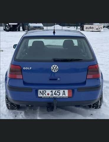 Синий Фольксваген Гольф, объемом двигателя 1.6 л и пробегом 137 тыс. км за 5300 $, фото 3 на Automoto.ua