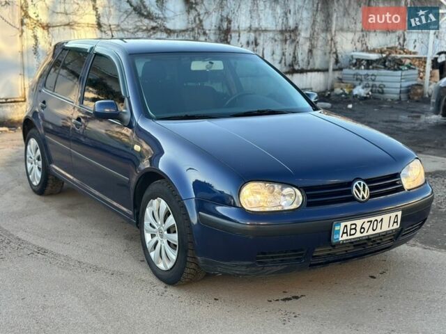 Синий Фольксваген Гольф, объемом двигателя 1.4 л и пробегом 290 тыс. км за 3300 $, фото 5 на Automoto.ua