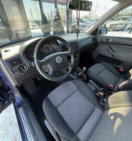 Синий Фольксваген Гольф, объемом двигателя 1.6 л и пробегом 240 тыс. км за 4999 $, фото 17 на Automoto.ua