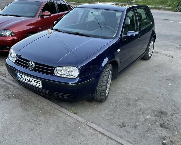 Синий Фольксваген Гольф, объемом двигателя 1.6 л и пробегом 200 тыс. км за 4700 $, фото 2 на Automoto.ua