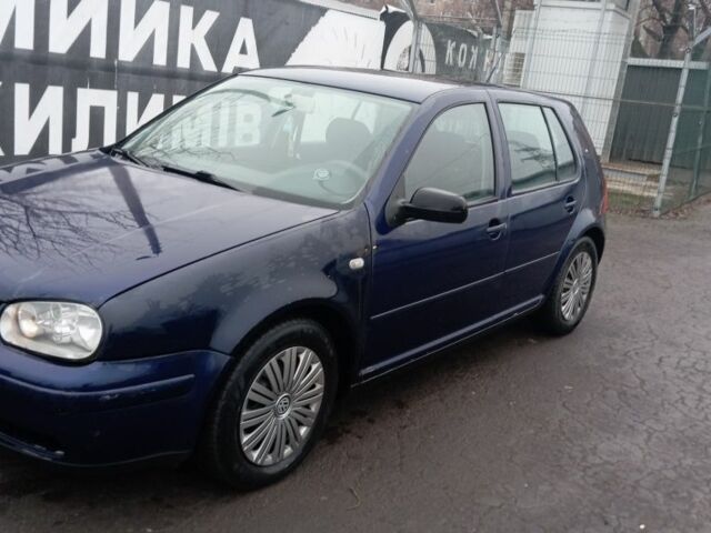 Синий Фольксваген Гольф, объемом двигателя 1.9 л и пробегом 338 тыс. км за 2100 $, фото 2 на Automoto.ua