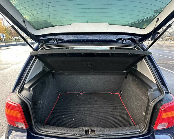 Синій Фольксваген Гольф, об'ємом двигуна 1.6 л та пробігом 200 тис. км за 4350 $, фото 8 на Automoto.ua