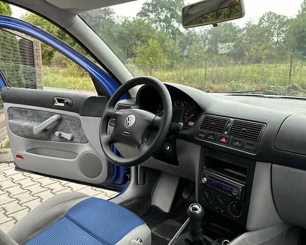 Фольксваген Гольф 2000 в Ивано-Франковске на Automoto.ua Синий Фольксваген Гольф, объемом двигателя 1.39 л и пробегом 256 тыс. км за 4150 $, фото 27 на Automoto.ua