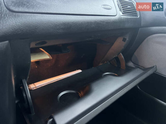 Синий Фольксваген Гольф, объемом двигателя 1.6 л и пробегом 192 тыс. км за 3999 $, фото 21 на Automoto.ua