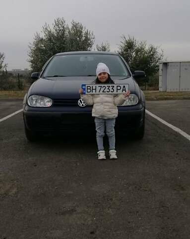 Синий Фольксваген Гольф, объемом двигателя 1.4 л и пробегом 240 тыс. км за 4000 $, фото 6 на Automoto.ua