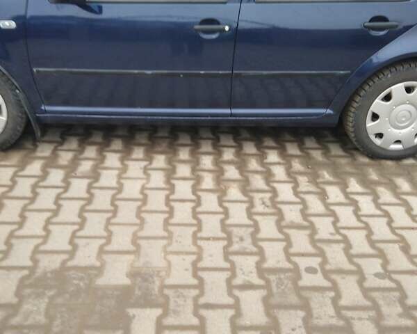 Синий Фольксваген Гольф, объемом двигателя 1.4 л и пробегом 191 тыс. км за 3500 $, фото 6 на Automoto.ua