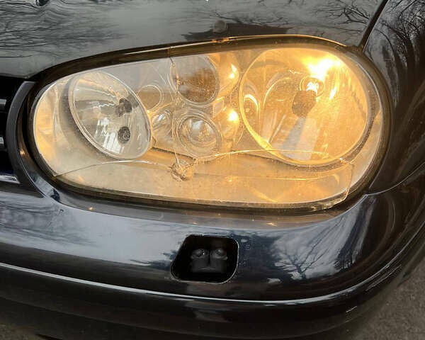 Синий Фольксваген Гольф, объемом двигателя 1.98 л и пробегом 281 тыс. км за 3550 $, фото 8 на Automoto.ua