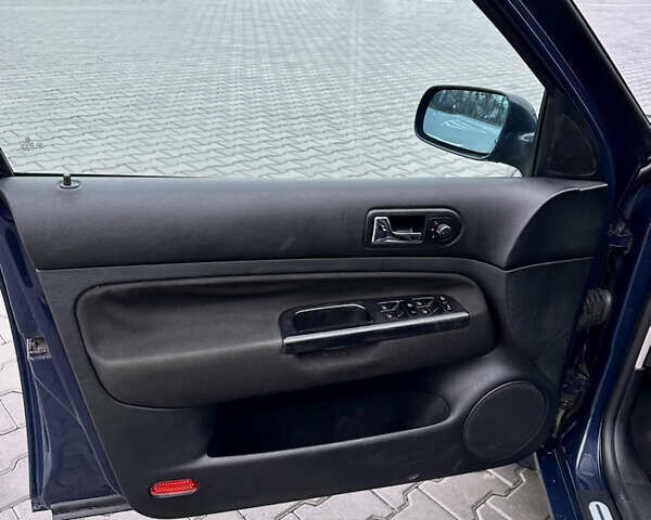 Синий Фольксваген Гольф, объемом двигателя 1.39 л и пробегом 210 тыс. км за 4000 $, фото 34 на Automoto.ua