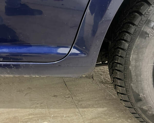 Синій Фольксваген Гольф, об'ємом двигуна 1.39 л та пробігом 169 тис. км за 4000 $, фото 18 на Automoto.ua