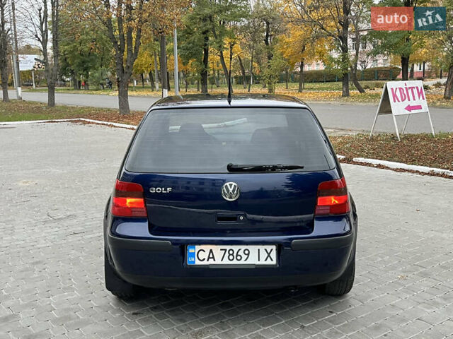 Синий Фольксваген Гольф, объемом двигателя 1.39 л и пробегом 233 тыс. км за 3850 $, фото 29 на Automoto.ua