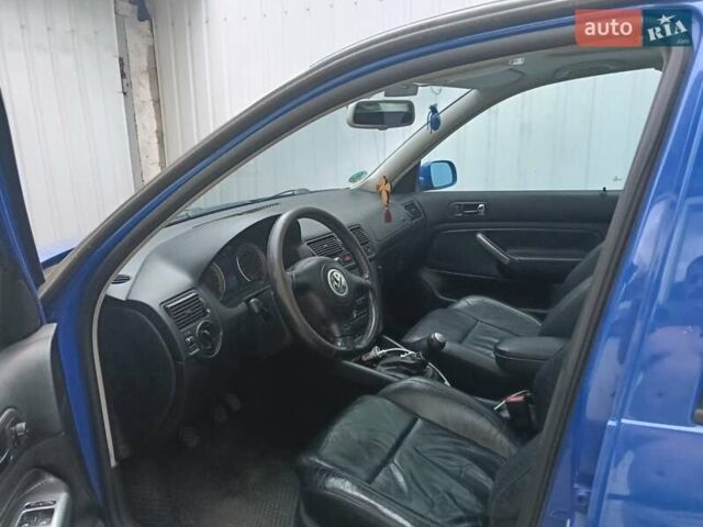 Синій Фольксваген Гольф, об'ємом двигуна 1.6 л та пробігом 270 тис. км за 5300 $, фото 6 на Automoto.ua