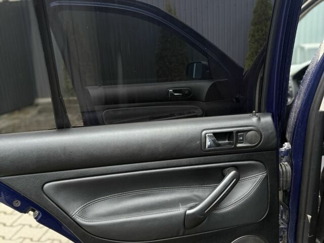 Синий Фольксваген Гольф, объемом двигателя 1.9 л и пробегом 436 тыс. км за 5200 $, фото 17 на Automoto.ua