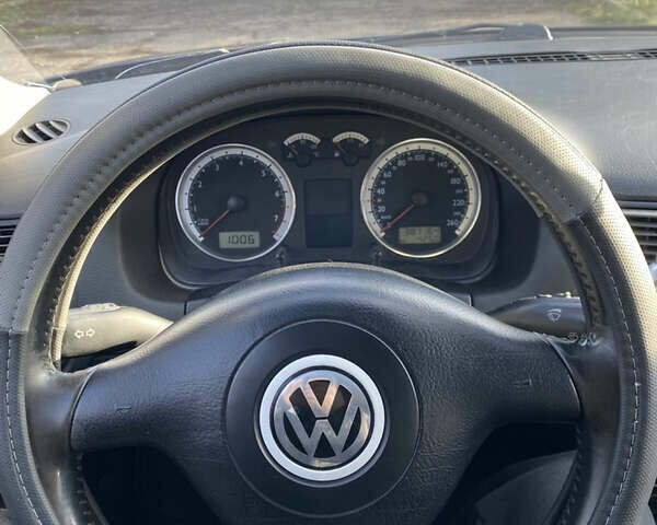 Синий Фольксваген Гольф, объемом двигателя 1.6 л и пробегом 380 тыс. км за 3600 $, фото 10 на Automoto.ua