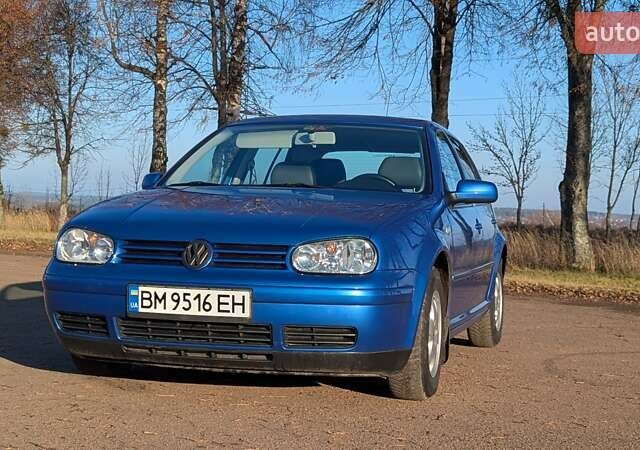 Синий Фольксваген Гольф, объемом двигателя 1.6 л и пробегом 295 тыс. км за 4300 $, фото 1 на Automoto.ua