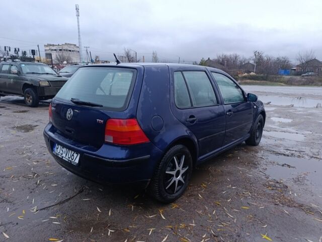 Синий Фольксваген Гольф, объемом двигателя 1.9 л и пробегом 333 тыс. км за 1550 $, фото 7 на Automoto.ua