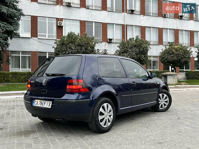Синий Фольксваген Гольф, объемом двигателя 1.39 л и пробегом 233 тыс. км за 3850 $, фото 36 на Automoto.ua