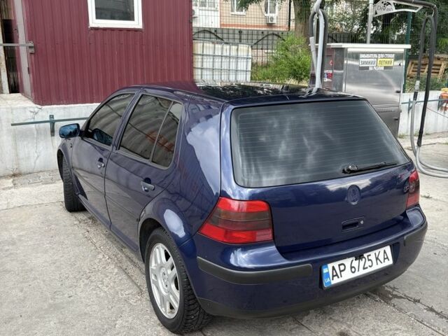 Синий Фольксваген Гольф, объемом двигателя 1.6 л и пробегом 3 тыс. км за 4000 $, фото 3 на Automoto.ua