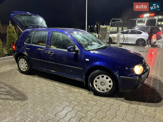 Синій Фольксваген Гольф, об'ємом двигуна 1.39 л та пробігом 169 тис. км за 4000 $, фото 48 на Automoto.ua