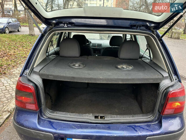 Синий Фольксваген Гольф, объемом двигателя 1.9 л и пробегом 337 тыс. км за 2850 $, фото 48 на Automoto.ua