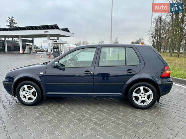 Синий Фольксваген Гольф, объемом двигателя 1.39 л и пробегом 210 тыс. км за 4000 $, фото 8 на Automoto.ua