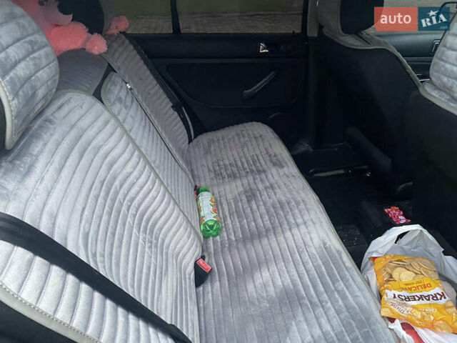 Синій Фольксваген Гольф, об'ємом двигуна 1.6 л та пробігом 226 тис. км за 4500 $, фото 9 на Automoto.ua