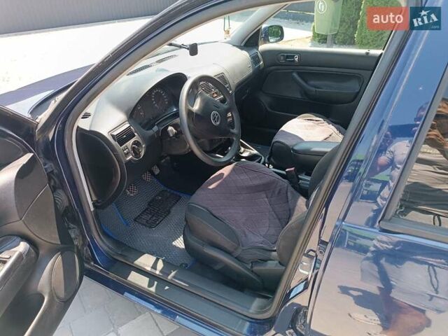 Синій Фольксваген Гольф, об'ємом двигуна 1.6 л та пробігом 182 тис. км за 4350 $, фото 9 на Automoto.ua