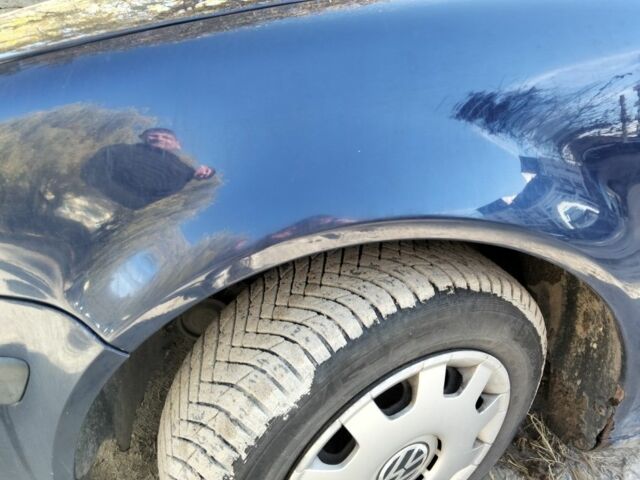 Синий Фольксваген Гольф, объемом двигателя 1.4 л и пробегом 245 тыс. км за 2950 $, фото 3 на Automoto.ua