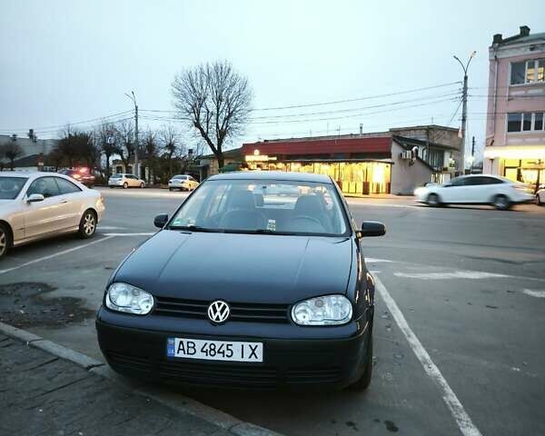 Синій Фольксваген Гольф, об'ємом двигуна 1.39 л та пробігом 325 тис. км за 3500 $, фото 14 на Automoto.ua