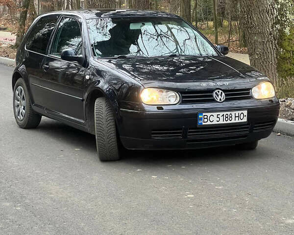 Синий Фольксваген Гольф, объемом двигателя 1.98 л и пробегом 281 тыс. км за 3550 $, фото 14 на Automoto.ua