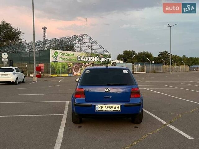 Синий Фольксваген Гольф, объемом двигателя 1.39 л и пробегом 216 тыс. км за 4200 $, фото 5 на Automoto.ua