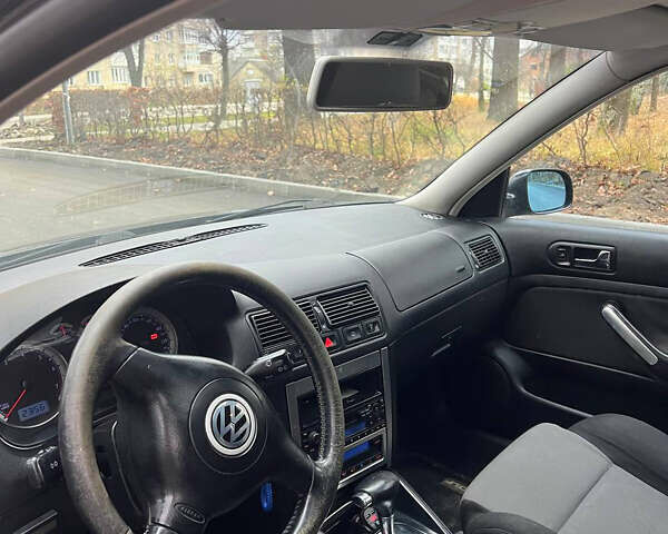 Синий Фольксваген Гольф, объемом двигателя 1.98 л и пробегом 281 тыс. км за 3550 $, фото 10 на Automoto.ua