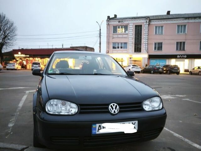 Синій Фольксваген Гольф, об'ємом двигуна 1.4 л та пробігом 355 тис. км за 3700 $, фото 1 на Automoto.ua